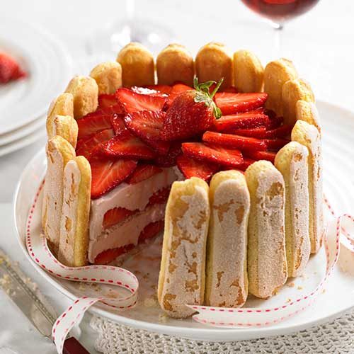 imagem da receita de Charlote de Morango