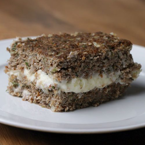 imagem ilustrativa da receitade Kibe Assado com requeijão e mussarela